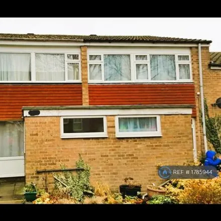 Rent this 3 bed house on unnamed road in London, CR0 9JH
