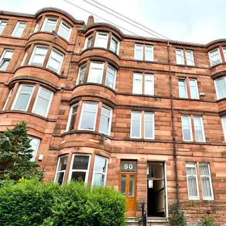 Rent this 2 bed apartment on Trefoil Avenue in Glasgow, G41 3PE