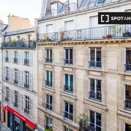 Image 3 - 10 Rue des Lombards, 75004 Paris, France - Apartment for rent