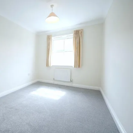 Image 6 - Chestnut Place, Upper Sydenham, London, SE26 6RW, United Kingdom - House for rent