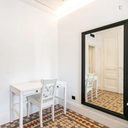 Image 7 - Carrer d'Aragó, 335, 08013 Barcelona, Spain - Apartment for rent