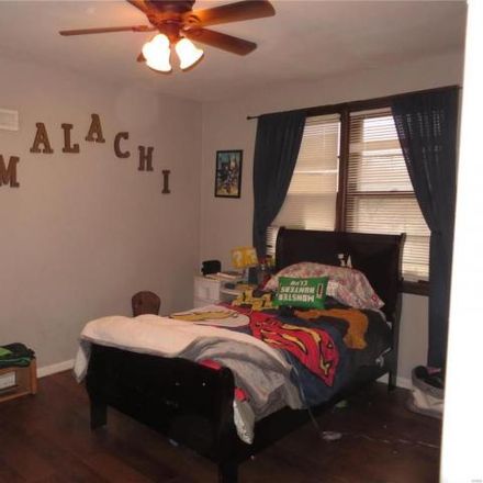 Rent this 4 bed house on McKibbon in Saint John, Saint Louis County