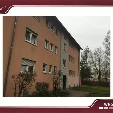 Rent this 3 bed apartment on Westliche Waldringstraße 36 in 90765 Fürth, Germany