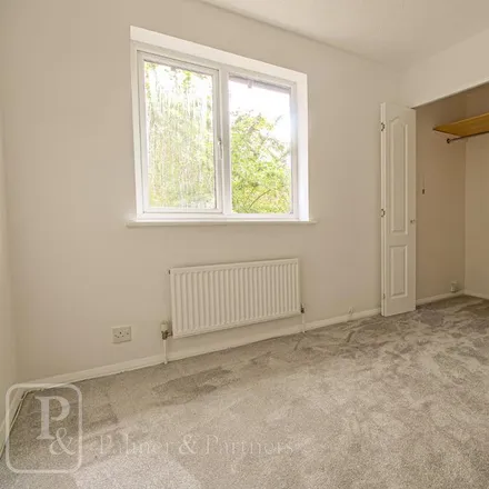 Image 9 - Dale Close, Eight Ash Green, CO3 0FG, United Kingdom - Townhouse for rent