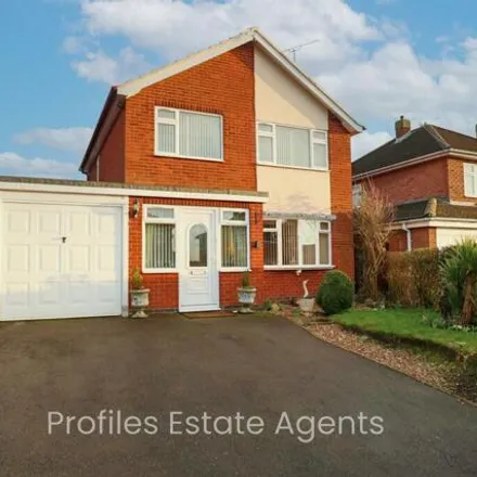 Buy this 3 bed house on 17 Sharpless Road in Hinckley, LE10 2QG