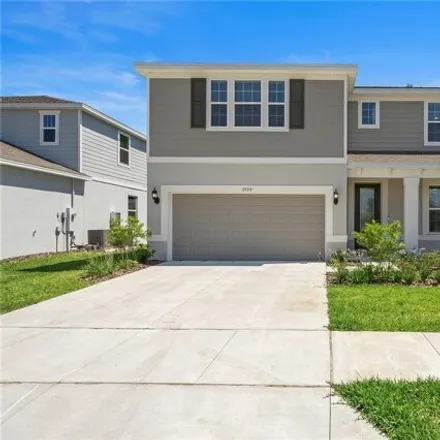 Buy this 4 bed house on Meandering Bay Drive in Apopka, FL 32798
