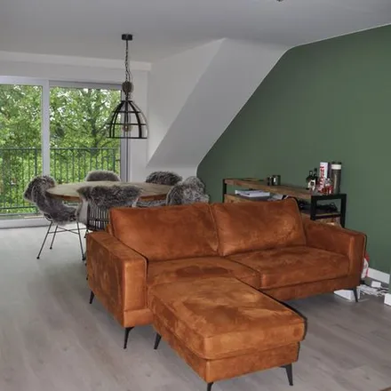 Rent this 2 bed apartment on Heilig Hartplein 8 in 3500 Hasselt, Belgium