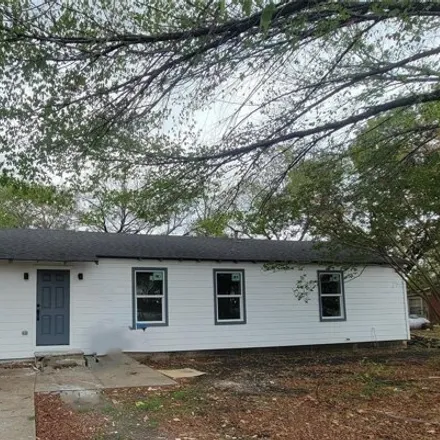 Rent this 3 bed house on 7212 Bob Hanger Street in Lake Crest Estates, Fort Worth