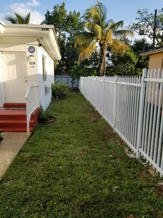 Image 5 - 1130 Northeast 111th Street, Courtly Manor, Miami-Dade County, FL 33161, USA - Duplex for sale