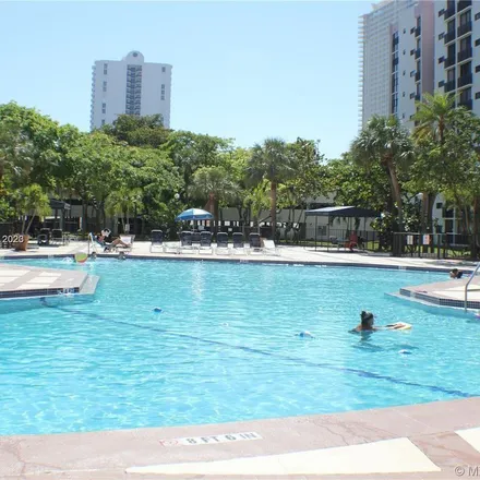 Image 1 - Plaza of the Americas Building 4, North Bay Road, Sunny Isles Beach, FL 33160, USA - Apartment for rent