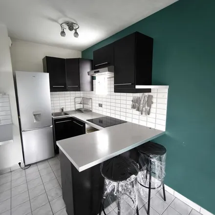 Rent this 2 bed apartment on 19 Rue Jean Soubiran in 93700 Drancy, France