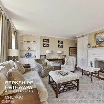 Image 6 - The Belvedere, 270 East Pearson Street, Chicago, IL 60611, USA - Condo for sale