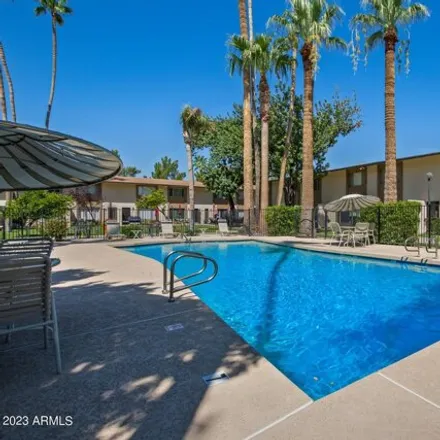 Image 2 - 4701 North 68th Street, Scottsdale, AZ 85251, USA - Apartment for rent