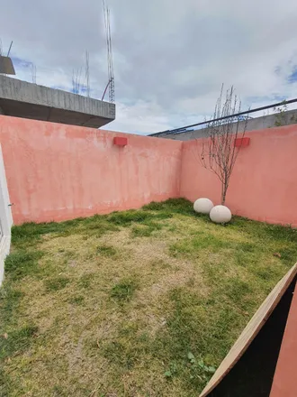 Buy this studio house on unnamed road in 50265 Cacalomacan, MEX