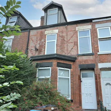 Rent this 4 bed room on Croft Street in Salford, M7 1LR