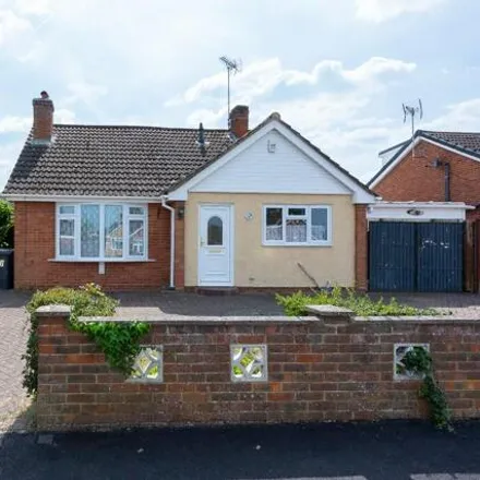Buy this 2 bed house on Hall Farm Crescent in Yateley, GU46 6HT