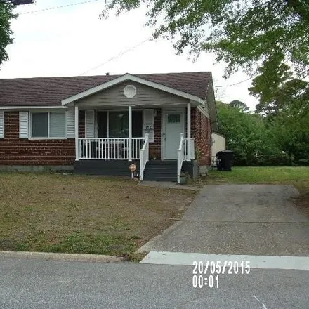 Buy this 3 bed house on 1512 Dandridge Drive in Portsmouth, VA 23701