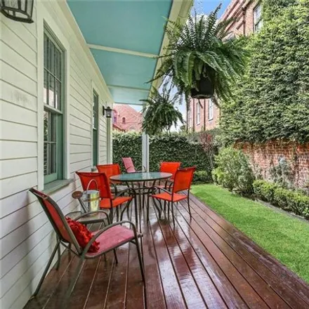 Image 3 - 2129 Chippewa Street, New Orleans, LA 70130, USA - House for sale