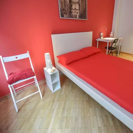 Rent this 3 bed room on Via San Francesco da Paola in 40 scala A, 10123 Turin Torino