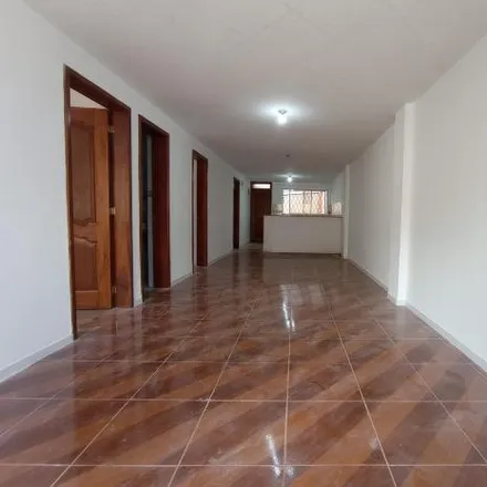 Buy this 9 bed house on S50E in 170711, Guamaní