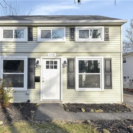 Buy this 3 bed house on 189 Forest Boulevard in Avon Lake, OH 44012