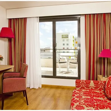 Rent this 1 bed apartment on 3 Rue Léopold Sédar Senghor in 91000 Évry, France