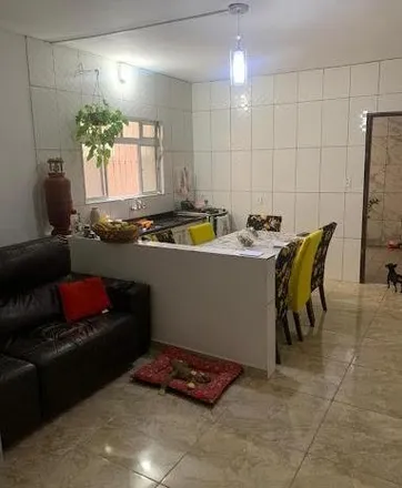 Buy this 3 bed house on Rua Otávio Pereira in Vila Assis Brasil, Mauá - SP