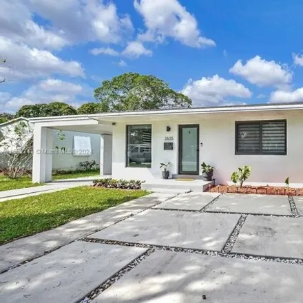 Image 2 - 2665 Fillmore Street, Hollywood, FL 33020, USA - House for sale