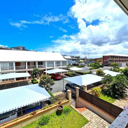 Rent this 2 bed apartment on Victoria Wharf Shopping Centre in Haul Road, Foreshore