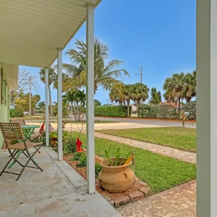 Image 4 - 187 Coral Reef Drive, South Patrick Shores, Brevard County, FL 32937, USA - House for sale