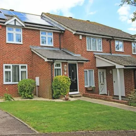 Buy this 3 bed house on Burgess Close in Minster, CT12 4BD