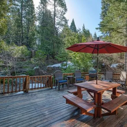 Image 6 - 41003 Cold Springs Lane, Ockenden, Shaver Lake, CA 93664, USA - House for sale