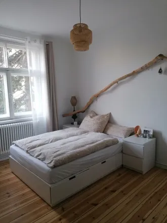 Rent this 2 bed apartment on Kielingerstraße in Grüner Weg, 12359 Berlin