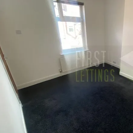 Image 5 - Lothair Road, Leicester, LE2 7QT, United Kingdom - Townhouse for rent