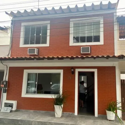 Buy this 4 bed house on Rua Casemiro de Abreu 584 in Centro, Cabo Frio - RJ