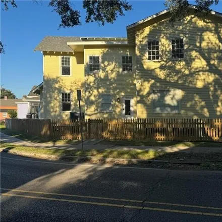 Image 2 - 2701 Bayou Road, New Orleans, LA 70119, USA - House for rent