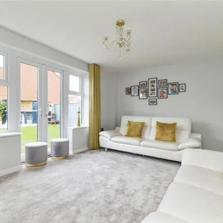 Image 4 - 33 Morley Carr Drive, Yarm, TS15 9FE, United Kingdom - House for sale