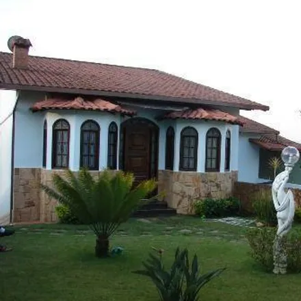 Buy this 3 bed house on Avenida Nilo Tavares in Jardim Europa, Teresópolis - RJ