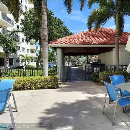 Image 3 - 3200 North Port Royale Drive, Fort Lauderdale, FL 33308, USA - Condo for sale