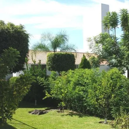 Buy this 3 bed house on Calle de Guerrero in Burgos Bugambilias, 62765 Emiliano Zapata