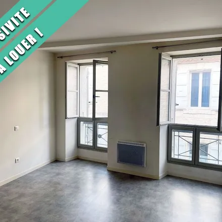 Image 2 - Peyregrande, Rue Dupouy, 32700 Lectoure, France - Apartment for rent