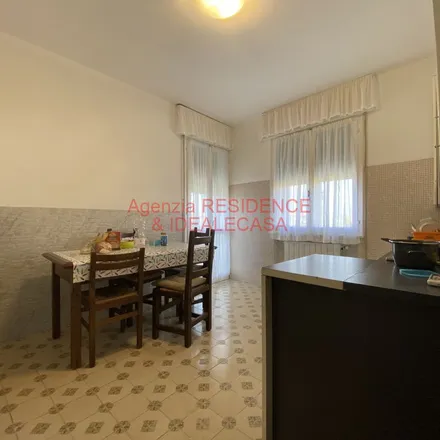 Rent this 3 bed apartment on Panificio Da Luca in Via Cavour, 35030 Selvazzano Dentro PD