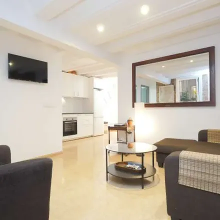 Image 5 - Carrer de la Cera, 37, 08001 Barcelona, Spain - Apartment for rent