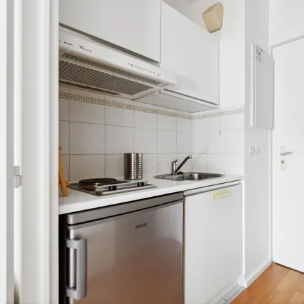 Image 7 - 34 Rue Vaugelas, 75015 Paris, France - Apartment for rent