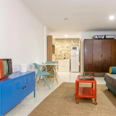 Rent this studio apartment on Rua da Bombarda in 1100-085 Lisbon, Portugal