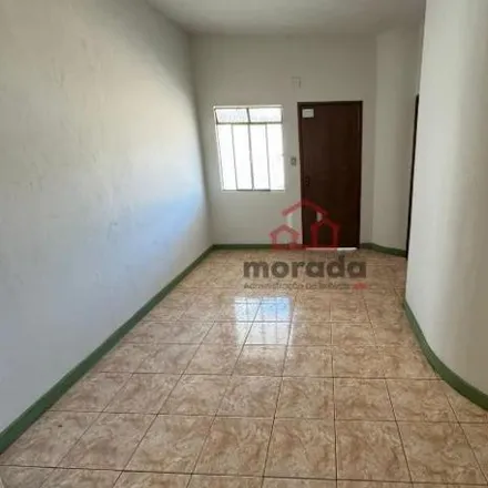 Rent this 2 bed house on Rua Leão José 322 in Vila Tavares, Itaúna - MG