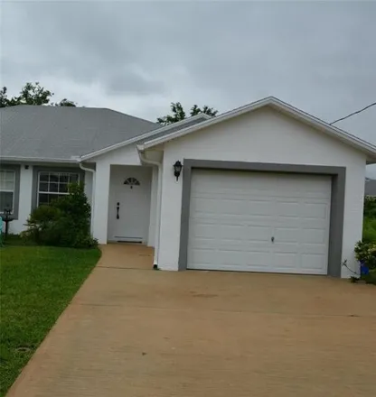 Rent this 3 bed house on 17 Buttonwood Lane in Palm Coast, FL 32137