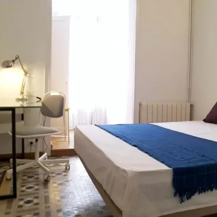 Rent this 1 bed room on Carrer de Bailèn in 122, 08001 Barcelona