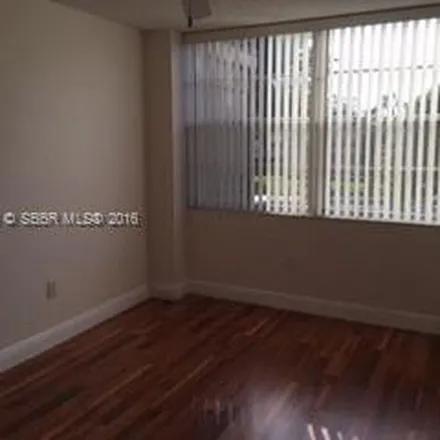 Image 1 - 1300 Saint Charles Place, Pembroke Pines, FL 33026, USA - Apartment for rent