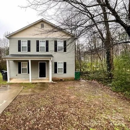 Buy this 4 bed house on 2334 Madrid Street in Charlotte, NC 28216